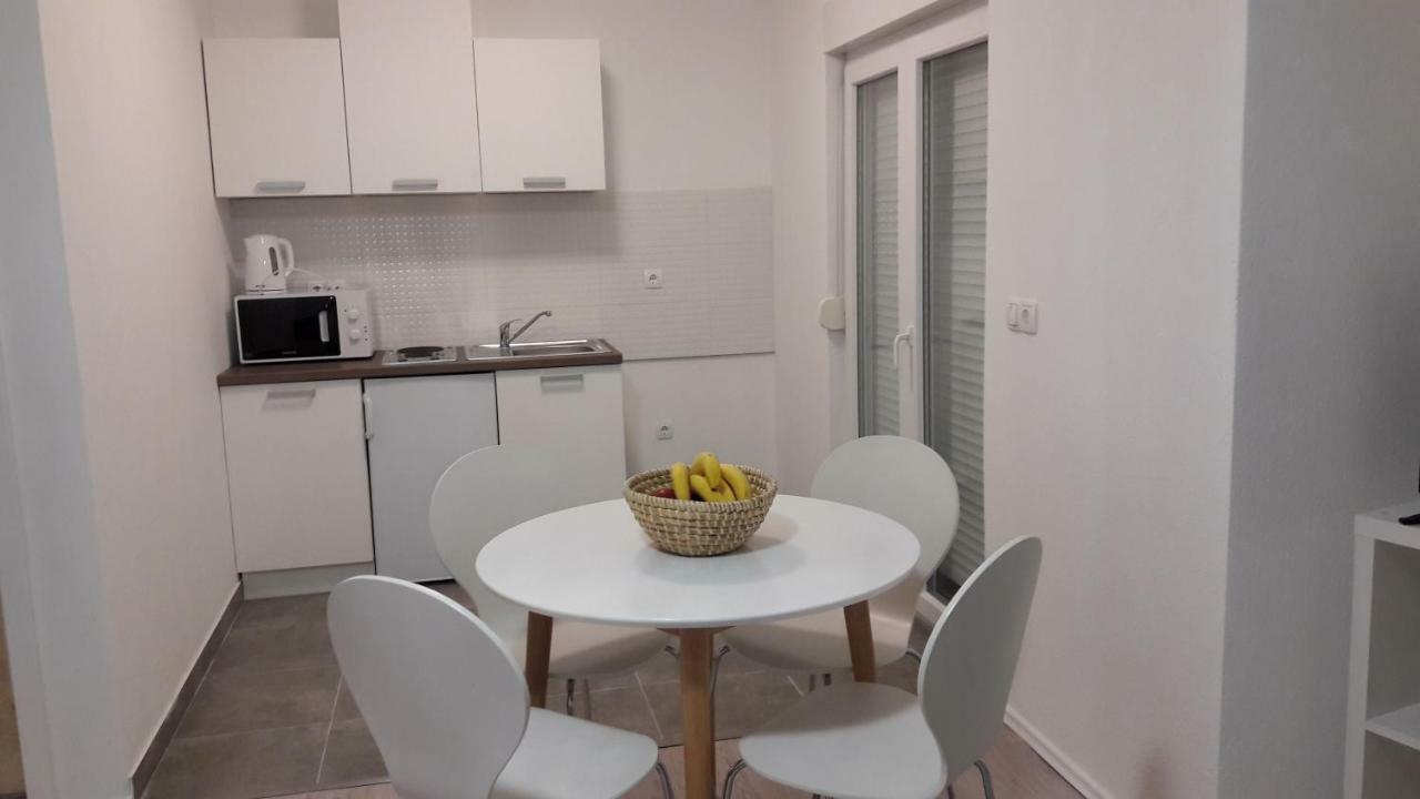 Apartment Sano Ποντστράνα Εξωτερικό φωτογραφία